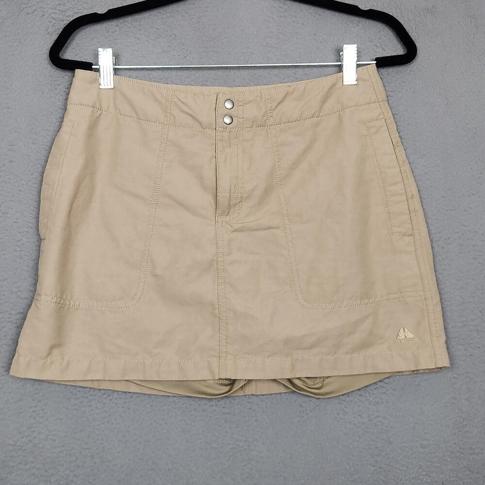 Nike ACG Equipment Skort Womens 4 Beige Lined Trail Hiking Pockets Outdoor